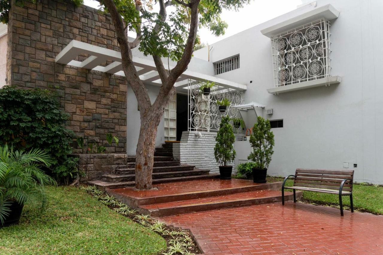 Hotel Basadre Suites Lima Buitenkant foto